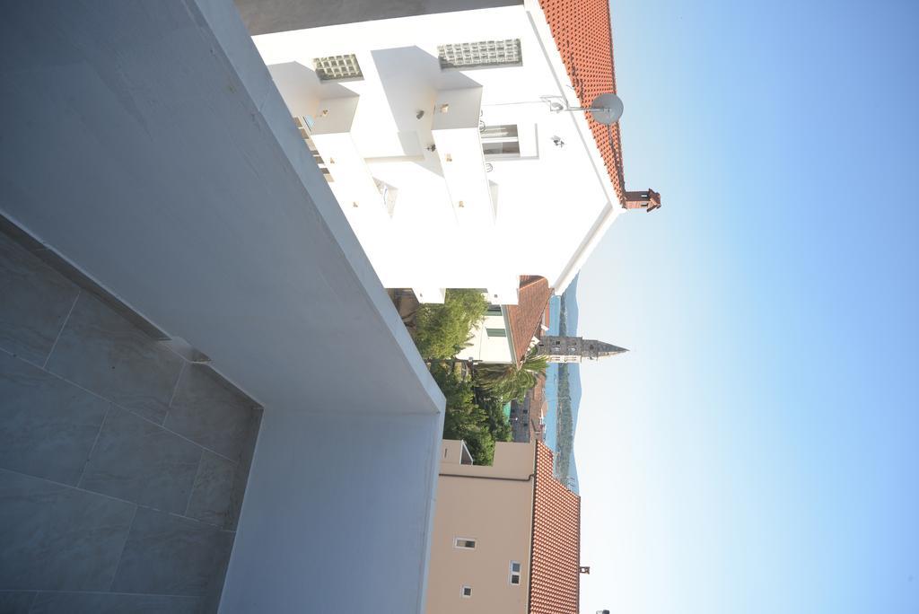 Apartments Citrus Turanj Exterior foto